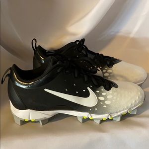 Women’s Nike Softball Cleats, Size 9